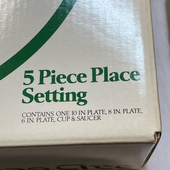 5 PIECE SPODE CHRISTMAS TREE PLACE SETTING BRAND NEW IN BOX - Picture 3 of 6